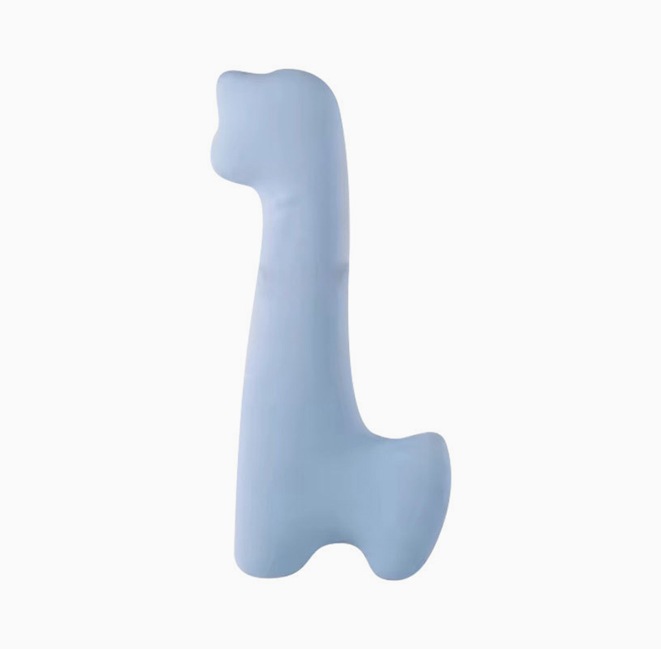 ¿Por qué es esencial una almohada corporal para personas que duermen de lado para alinear la columna vertebral?